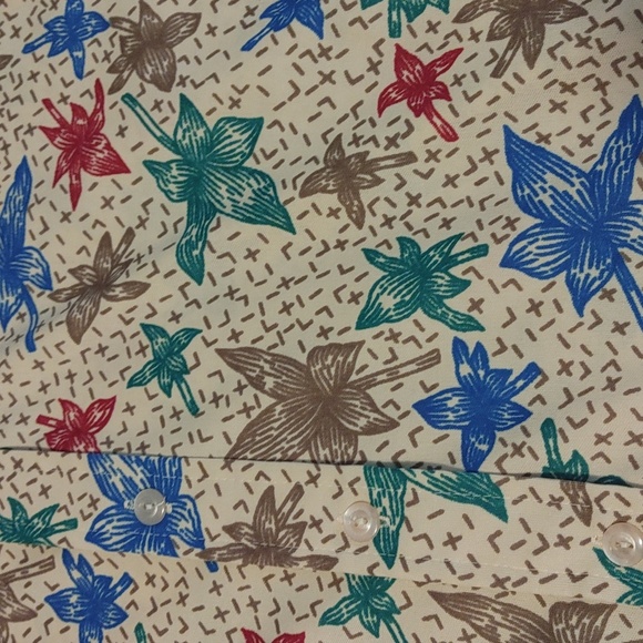 1970s Style Blouses - Picture 3 of 4